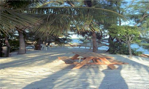 Tarpon Flats Inn & Marina - Key Largo Bagian luar foto