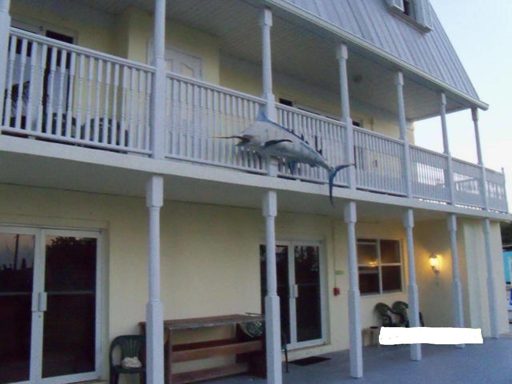 Tarpon Flats Inn & Marina - Key Largo Bagian luar foto